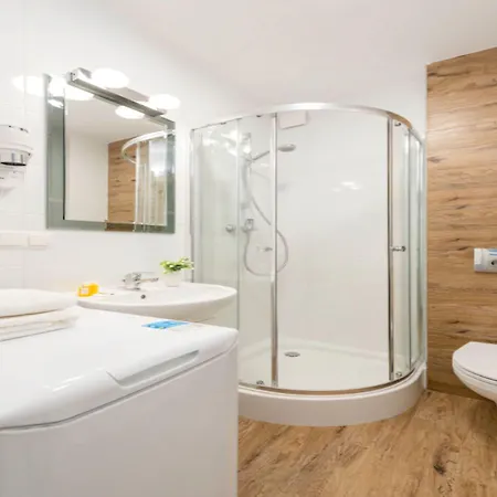 Apartamento P&o Metro Politechnika On Zbawiciela Square Varsovia