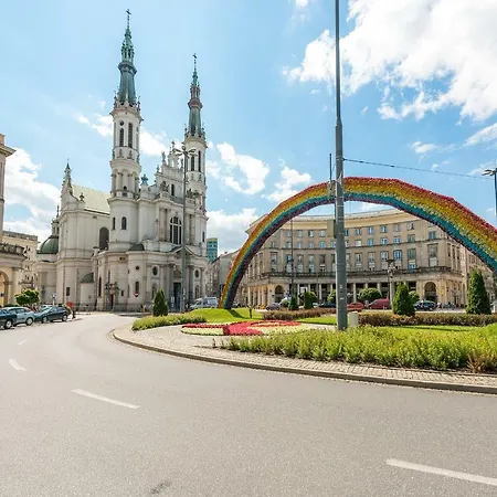 P&o Metro Politechnika On Zbawiciela Square Apartamento Varsovia