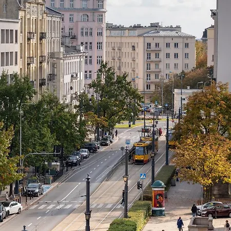 P&O Apartments Metro Politechnika on Zbawiciela Square * Warszawa