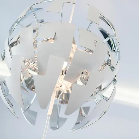 P&o Metro Politechnika On Zbawiciela Square *