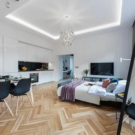 Apartment P&o Metro Politechnika *