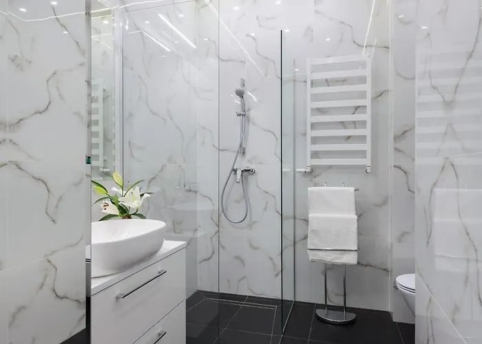 P&o Metro Politechnika On Zbawiciela Square Lejlighed Warszawa