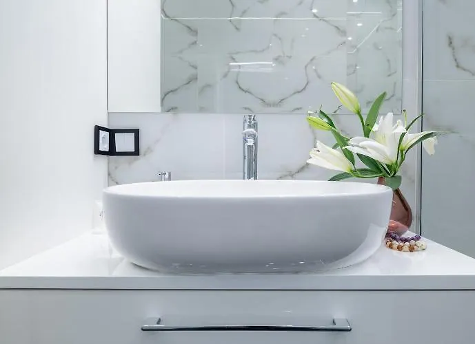 Lejlighed P&o Metro Politechnika On Zbawiciela Square