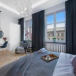 P&o Metro Politechnika On Zbawiciela Square Apartamento Varsovia
